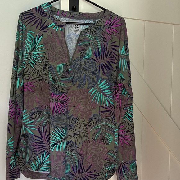 Title Nine Tropical Leaf Print Long Sleeve 3/4 Zip Rash-guard Sun Top - Picture 3 of 8